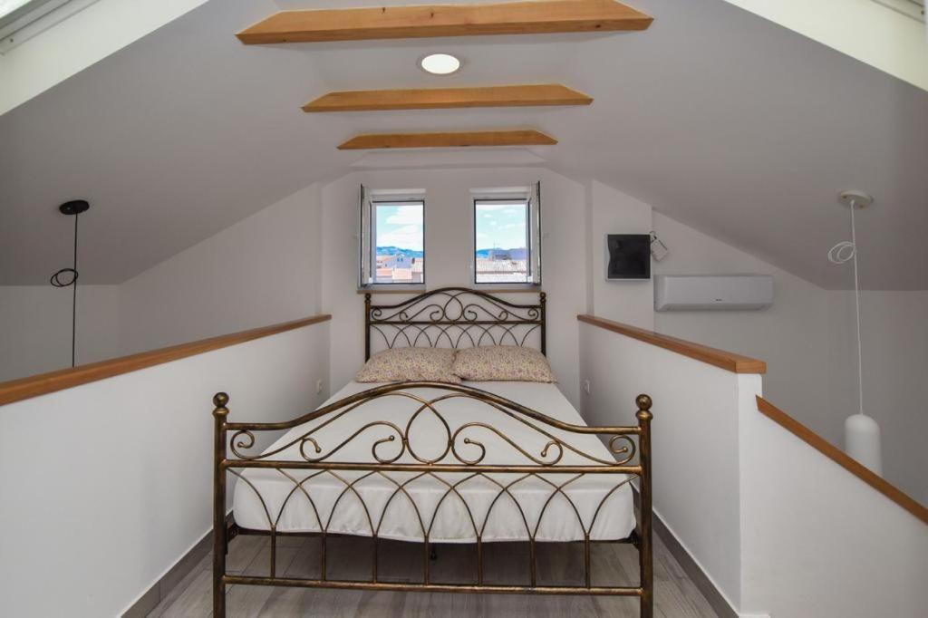 Tissa-Novalja Appartement Buitenkant foto